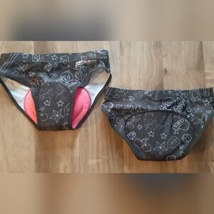 2 Pairs of Meikroo Padded Cycling Undershorts Women's Medium